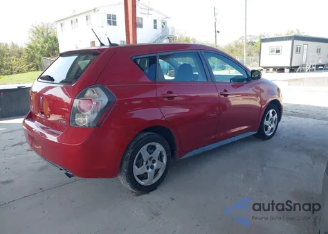 2009 Pontiac Vibe z USA, uszkodzony, nr VIN 5Y2SP67839Z447370